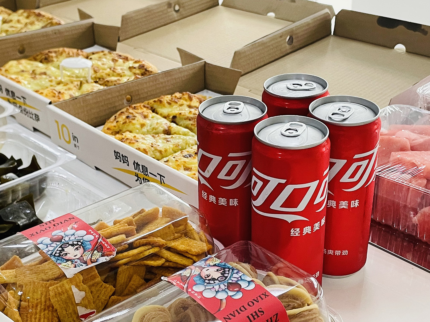 创想九州美食大狂欢-只喝一口心情就能美上一天的可口可乐